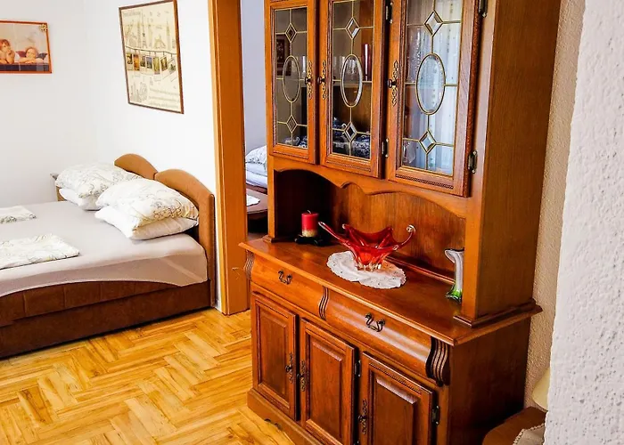 דירה Center שיבניק